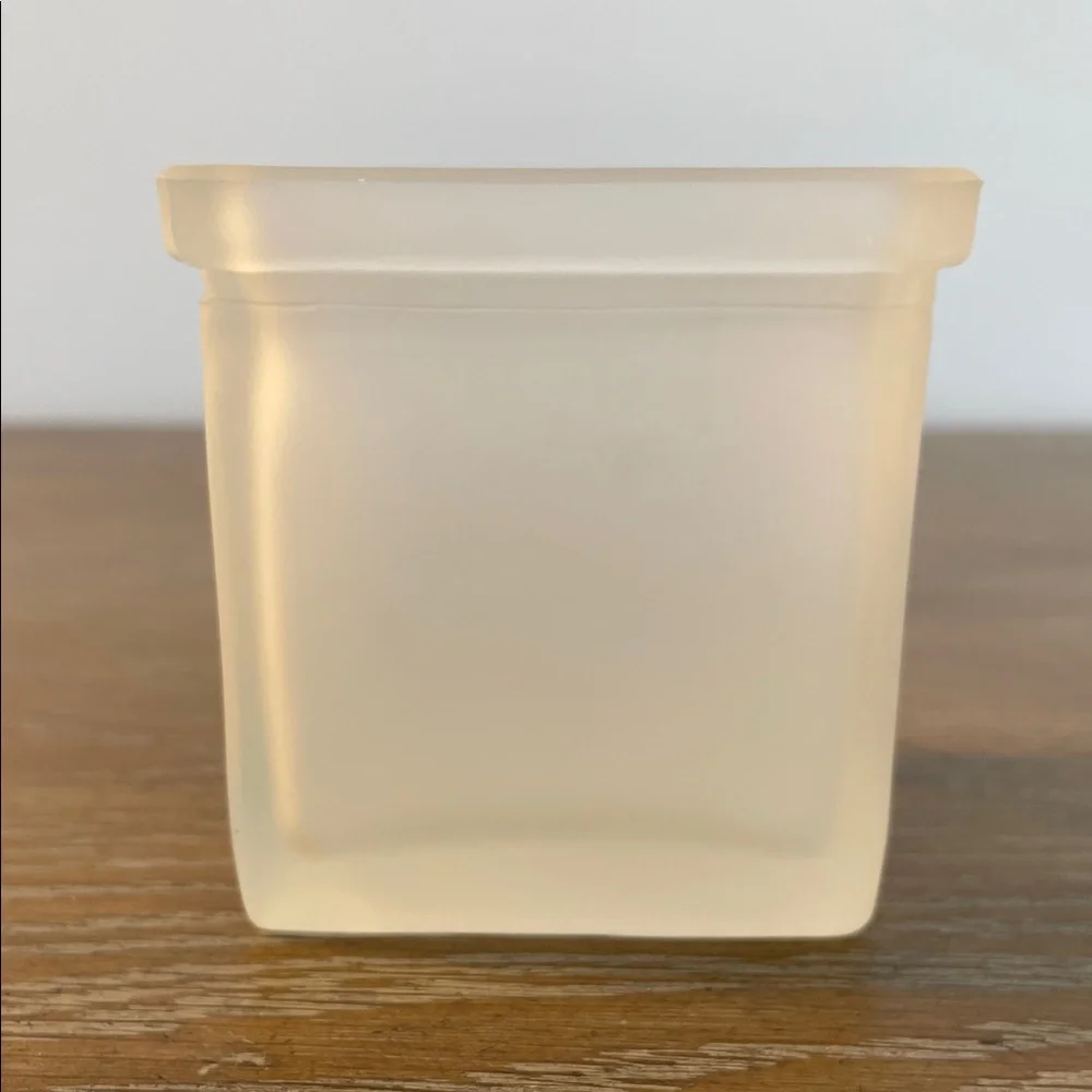 White Garden-Themed Candle Holder